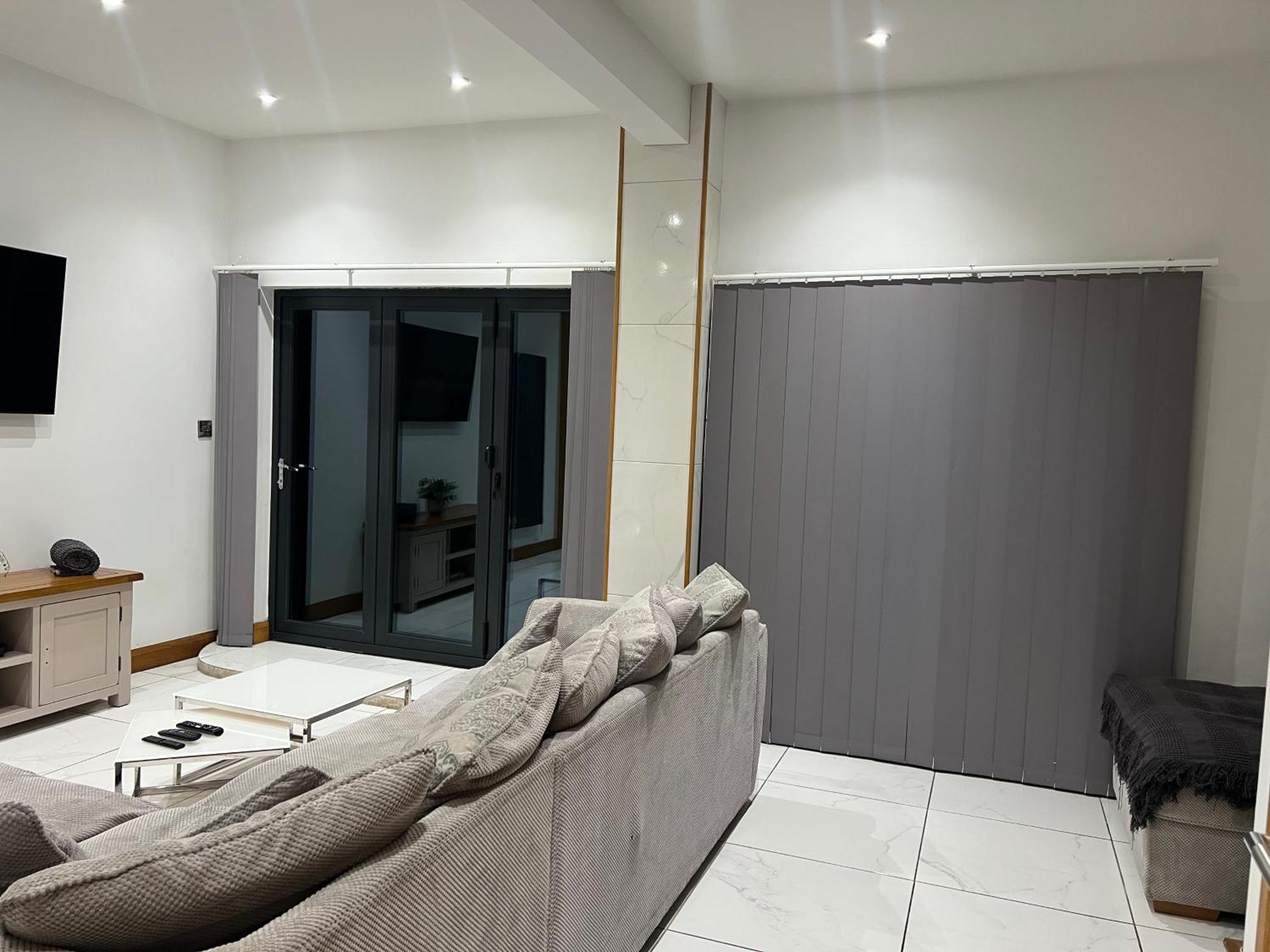 Broadway Beach Home With Hot Tub Herne Bay Exterior photo